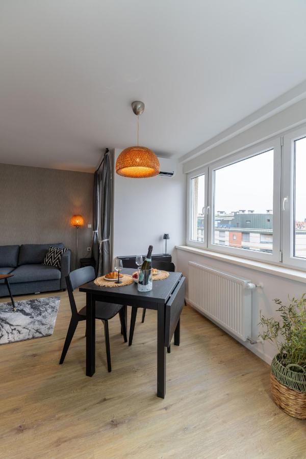 Elegant Tour As Studio Gilly With Open Views And A Balcony In The Center Любляна Экстерьер фото